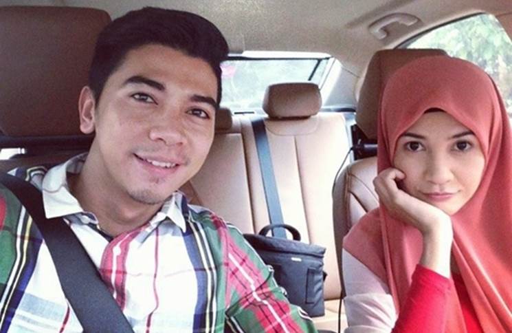 Amar Baharin dan Izreen