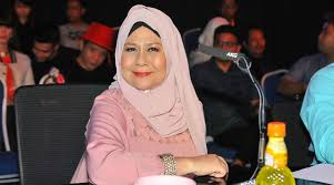 Fauziah Datuk Ahmad Daud atau lebih mesra dipanggil Kak Ogy 