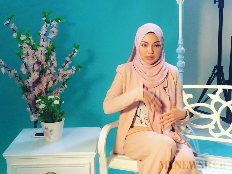 Neelofa, Aliza Kim Tamu Khas Labbaikallah