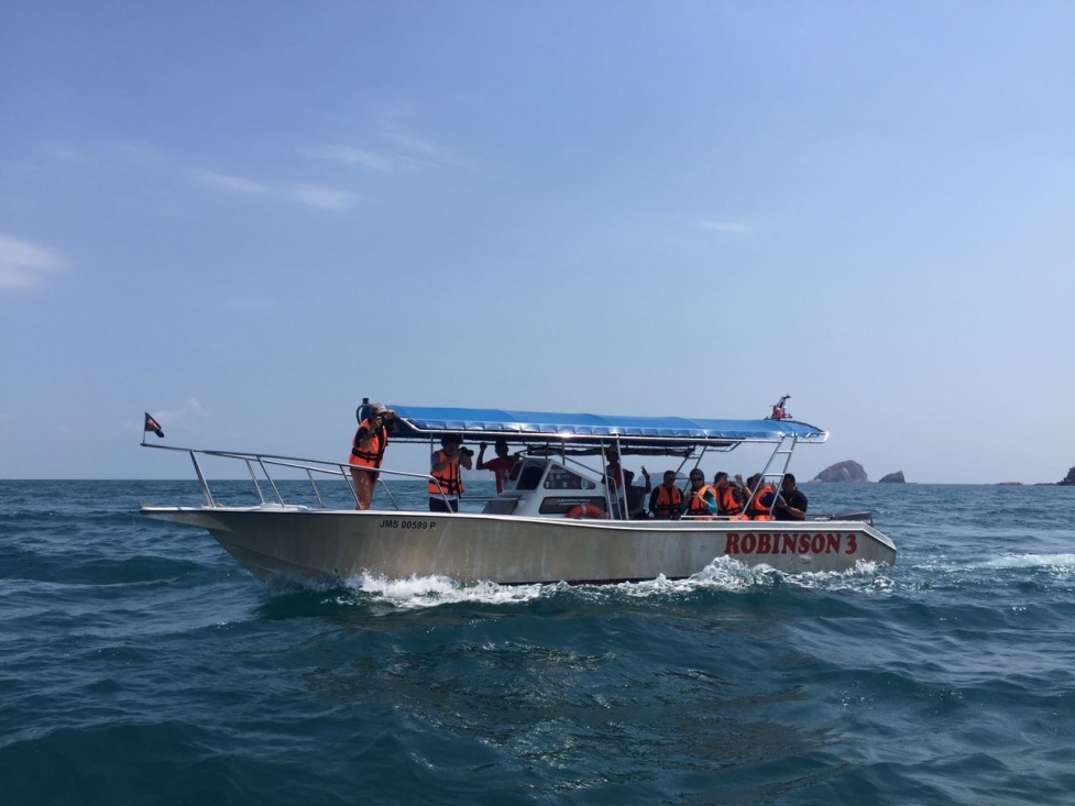 Tak Perlu Ke Maldives.. Kita Ada Mersing!