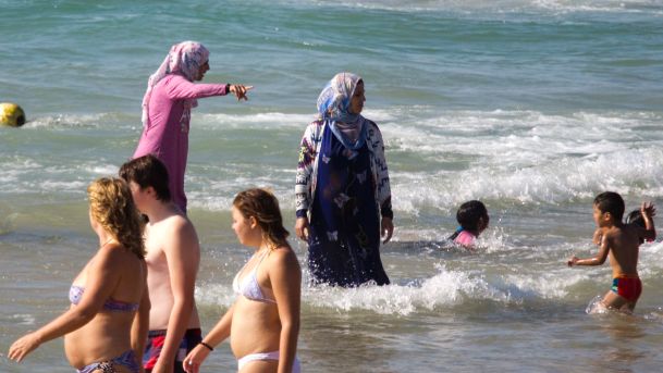 Yahudi Israel Pun 'Ketawa' Perancis Mahu Haram Burkini