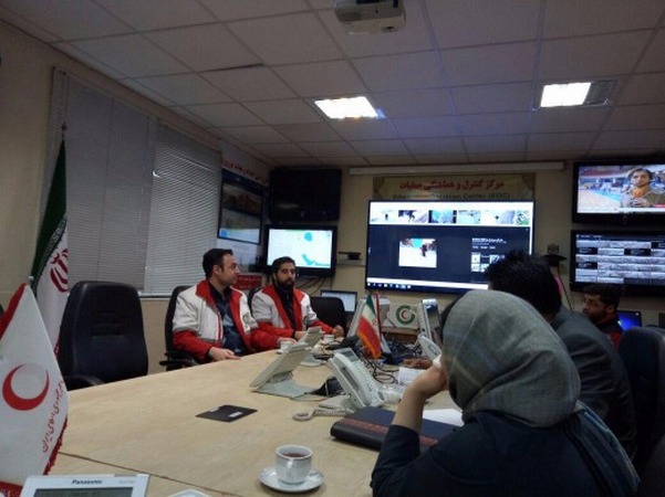 Perbincangan bersama Persatuan Bulan Sabit Merah dan First Secretary Kedutaan Malaysia di ibu pejabat Persatuan Bulan Sabit Merah Iran di Tehran.