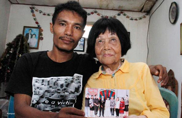 Masih Ingat Pasangan Ini? Nenek Ini Bunting Pelamin!