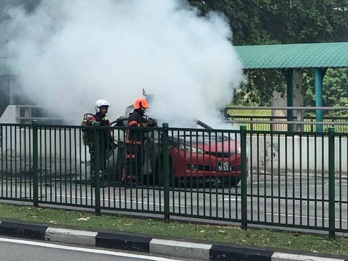 Video: Bomba Terselamat Dari Letupan Teksi Terbakar