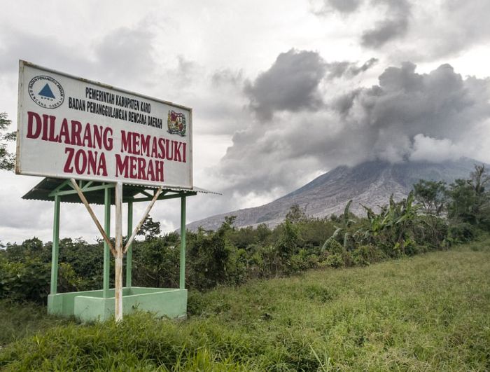 Pekan Hantu Di Kaki Sinabung