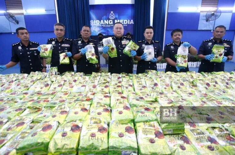 Polis Rampas 329.5 Kilogram Dadah RM11 Juta Disorok Dalam Rumah Teres